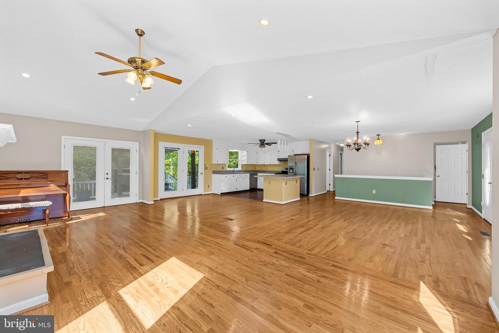 3628 S SPOTSWOOD TRL, BARBOURSVILLE, Virginia 22923, 3 Bedrooms Bedrooms, ,3 BathroomsBathrooms,Residential,3628 S SPOTSWOOD TRL,VAOR2014020 MLS # VAOR2014020