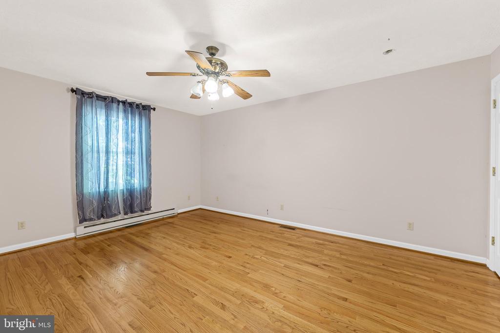 3628 S SPOTSWOOD TRL, BARBOURSVILLE, Virginia 22923, 3 Bedrooms Bedrooms, ,3 BathroomsBathrooms,Residential,3628 S SPOTSWOOD TRL,VAOR2014020 MLS # VAOR2014020