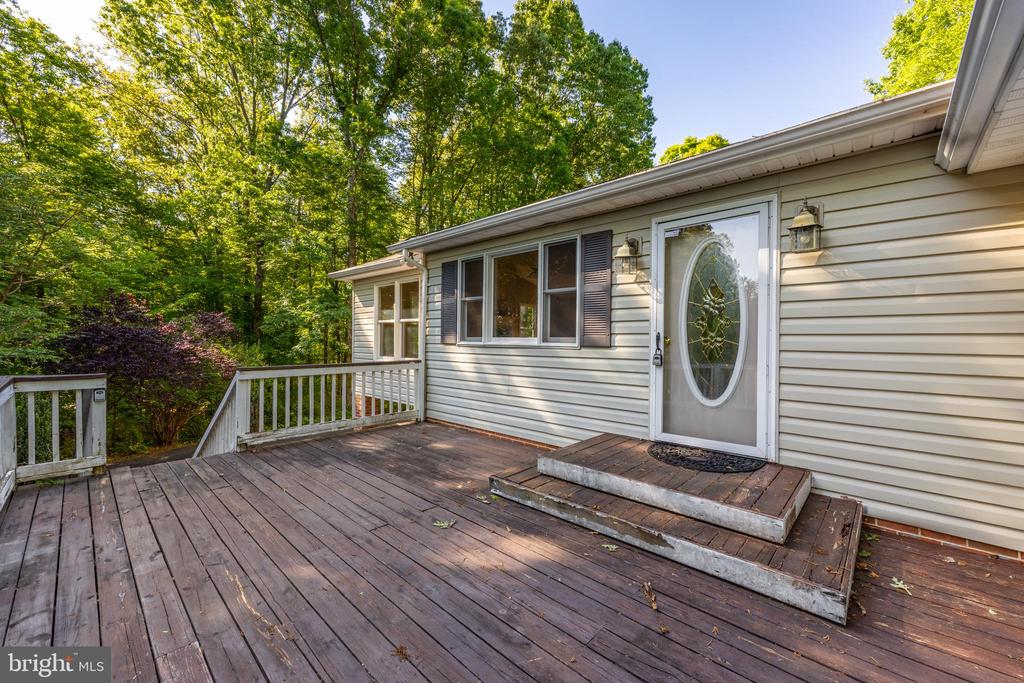 3628 S SPOTSWOOD TRL, BARBOURSVILLE, Virginia 22923, 3 Bedrooms Bedrooms, ,3 BathroomsBathrooms,Residential,3628 S SPOTSWOOD TRL,VAOR2014020 MLS # VAOR2014020