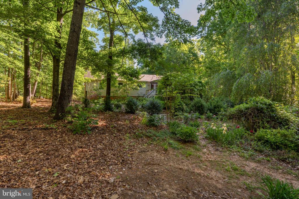 3628 S SPOTSWOOD TRL, BARBOURSVILLE, Virginia 22923, 3 Bedrooms Bedrooms, ,3 BathroomsBathrooms,Residential,3628 S SPOTSWOOD TRL,VAOR2014020 MLS # VAOR2014020
