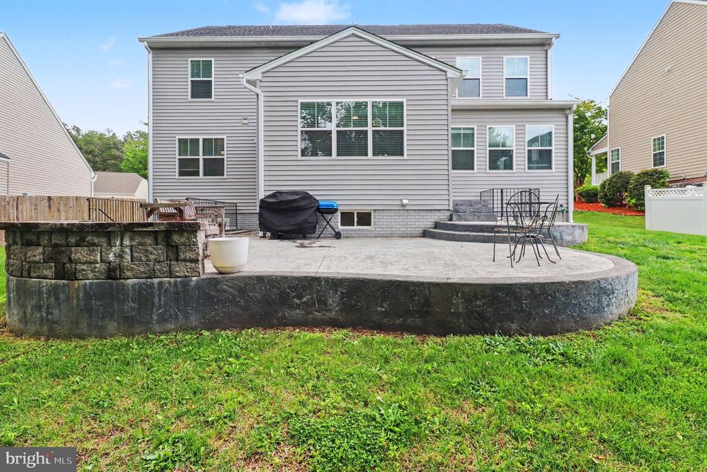 2446 TOWERING OAK CT, LOCUST GROVE, Virginia 22508, 5 Bedrooms Bedrooms, ,3 BathroomsBathrooms,Residential,2446 TOWERING OAK CT,VAOR2014108 MLS # VAOR2014108