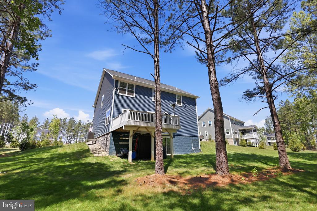 10601 HARVEST RIDGE CT, SPOTSYLVANIA, Virginia 22551, 4 Bedrooms Bedrooms, ,2 BathroomsBathrooms,Residential,10601 HARVEST RIDGE CT,VASP2041644 MLS # VASP2041644