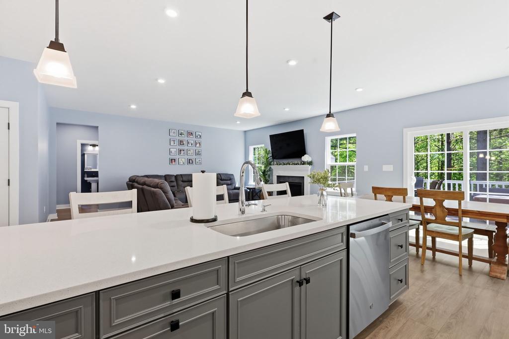 10601 HARVEST RIDGE CT, SPOTSYLVANIA, Virginia 22551, 4 Bedrooms Bedrooms, ,2 BathroomsBathrooms,Residential,10601 HARVEST RIDGE CT,VASP2041644 MLS # VASP2041644