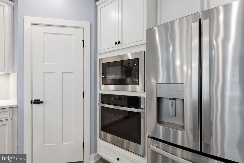 10601 HARVEST RIDGE CT, SPOTSYLVANIA, Virginia 22551, 4 Bedrooms Bedrooms, ,2 BathroomsBathrooms,Residential,10601 HARVEST RIDGE CT,VASP2041644 MLS # VASP2041644