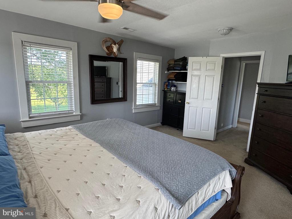 10004 PLANK RD, SPOTSYLVANIA, Virginia 22553, 4 Bedrooms Bedrooms, ,3 BathroomsBathrooms,Residential,10004 PLANK RD,VASP2041672 MLS # VASP2041672