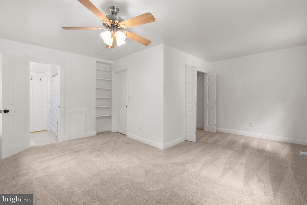 10201 MILL POND RD, SPOTSYLVANIA, Virginia 22551, 4 Bedrooms Bedrooms, ,3 BathroomsBathrooms,Residential,10201 MILL POND RD,VASP2041566 MLS # VASP2041566