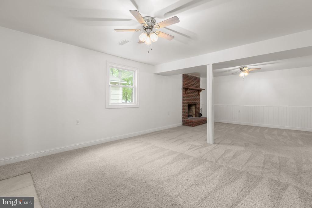 10201 MILL POND RD, SPOTSYLVANIA, Virginia 22551, 4 Bedrooms Bedrooms, ,3 BathroomsBathrooms,Residential,10201 MILL POND RD,VASP2041566 MLS # VASP2041566