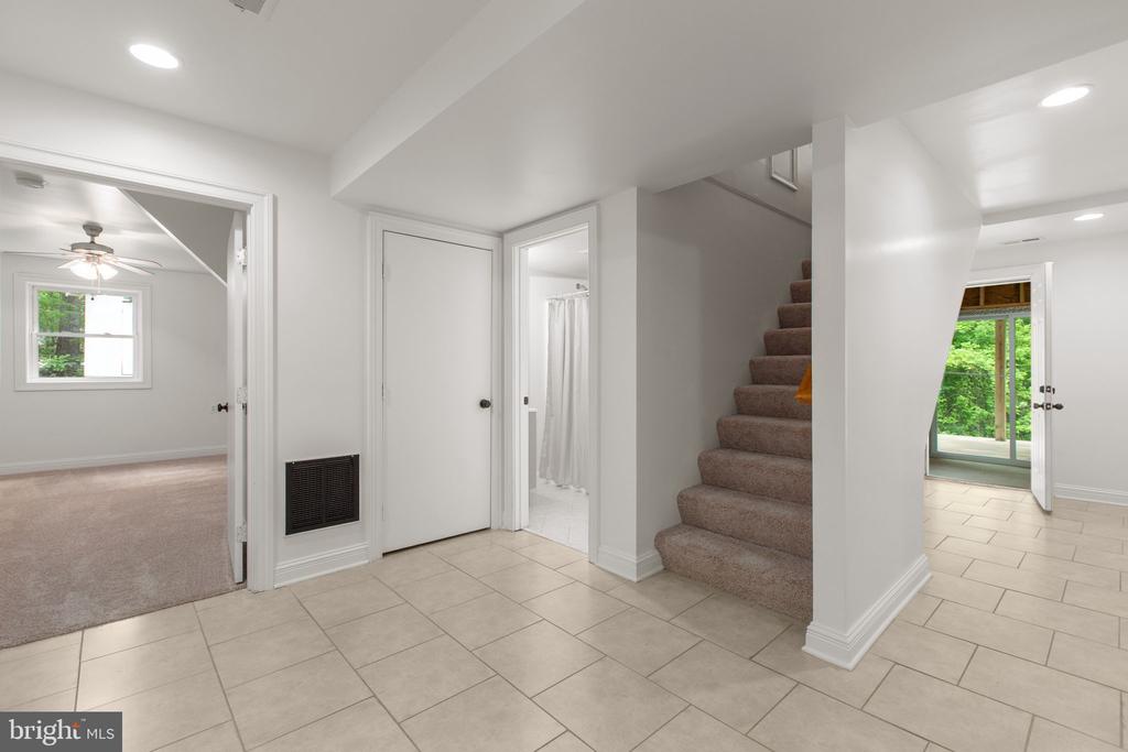 10201 MILL POND RD, SPOTSYLVANIA, Virginia 22551, 4 Bedrooms Bedrooms, ,3 BathroomsBathrooms,Residential,10201 MILL POND RD,VASP2041566 MLS # VASP2041566