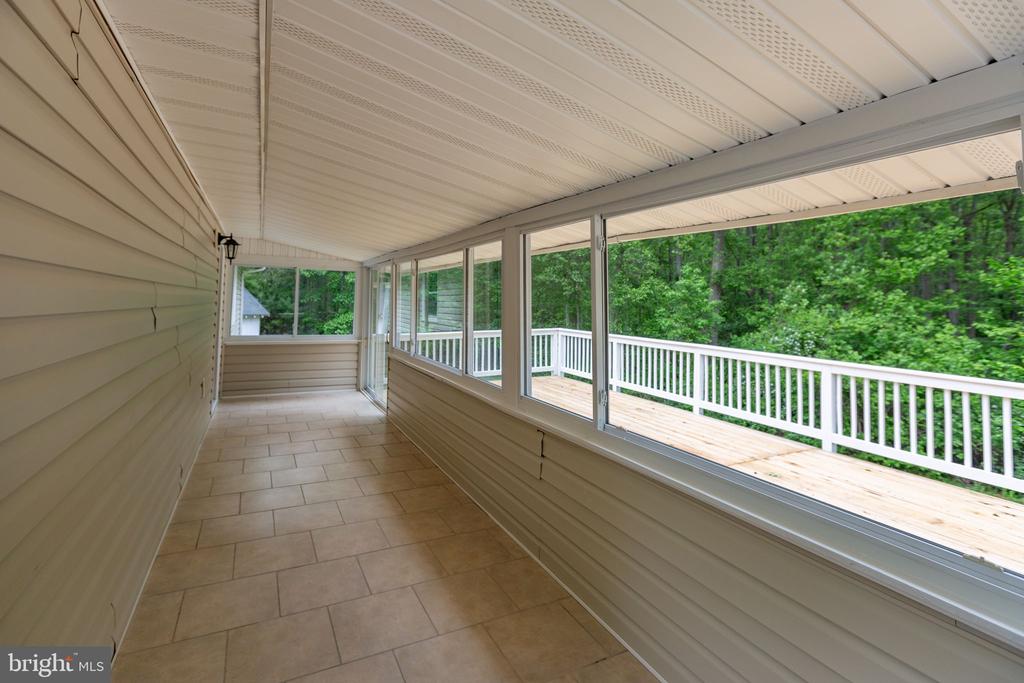 10201 MILL POND RD, SPOTSYLVANIA, Virginia 22551, 4 Bedrooms Bedrooms, ,3 BathroomsBathrooms,Residential,10201 MILL POND RD,VASP2041566 MLS # VASP2041566