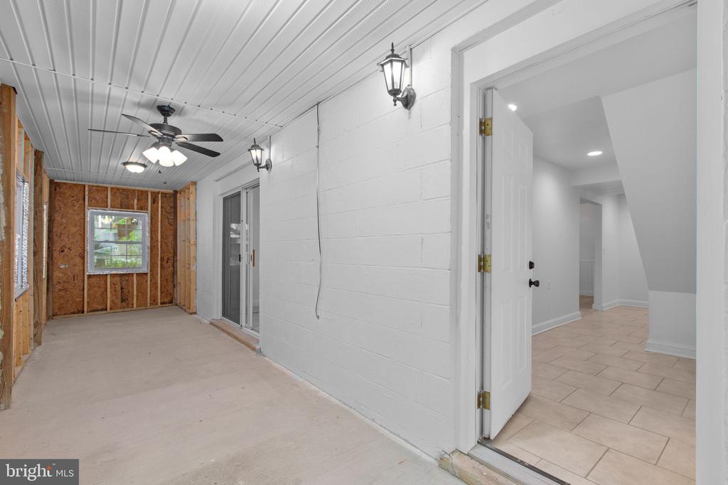 10201 MILL POND RD, SPOTSYLVANIA, Virginia 22551, 4 Bedrooms Bedrooms, ,3 BathroomsBathrooms,Residential,10201 MILL POND RD,VASP2041566 MLS # VASP2041566
