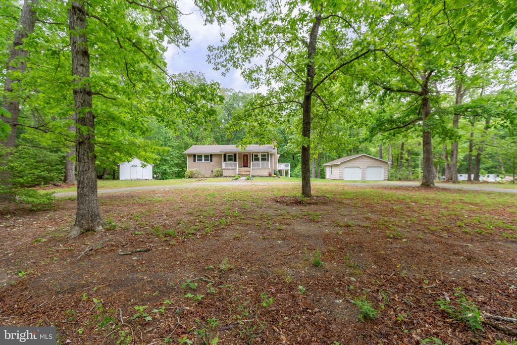 10201 MILL POND RD, SPOTSYLVANIA, Virginia 22551, 4 Bedrooms Bedrooms, ,3 BathroomsBathrooms,Residential,10201 MILL POND RD,VASP2041566 MLS # VASP2041566