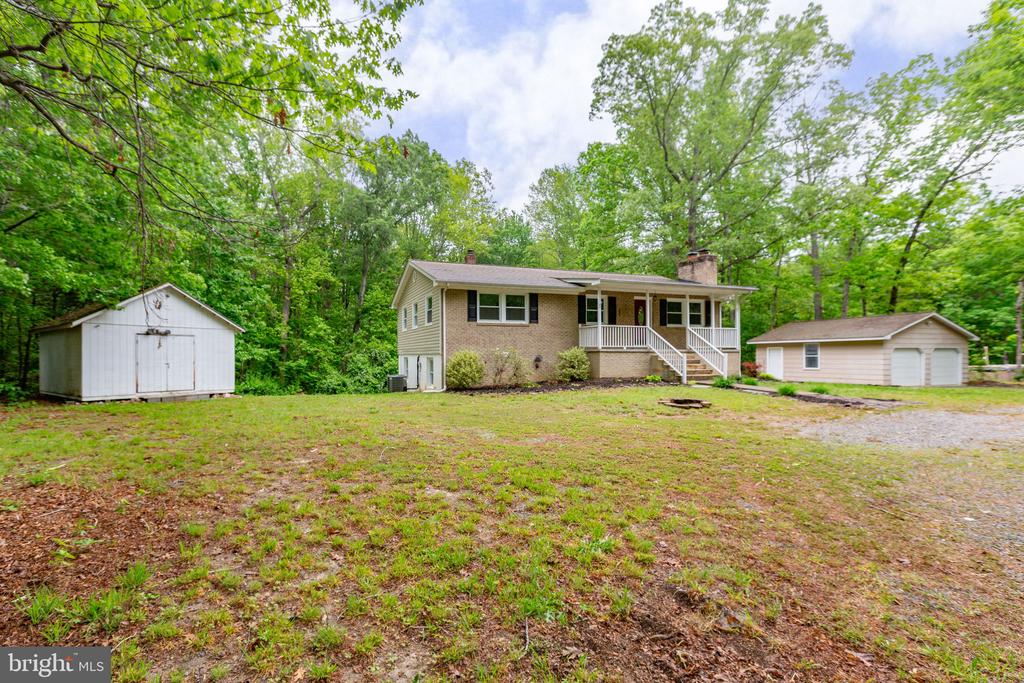10201 MILL POND RD, SPOTSYLVANIA, Virginia 22551, 4 Bedrooms Bedrooms, ,3 BathroomsBathrooms,Residential,10201 MILL POND RD,VASP2041566 MLS # VASP2041566