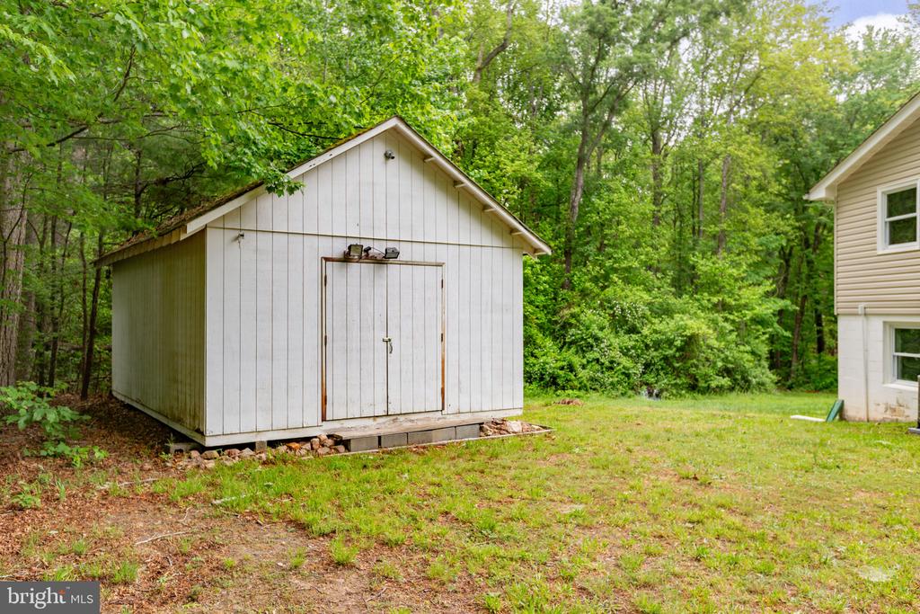 10201 MILL POND RD, SPOTSYLVANIA, Virginia 22551, 4 Bedrooms Bedrooms, ,3 BathroomsBathrooms,Residential,10201 MILL POND RD,VASP2041566 MLS # VASP2041566