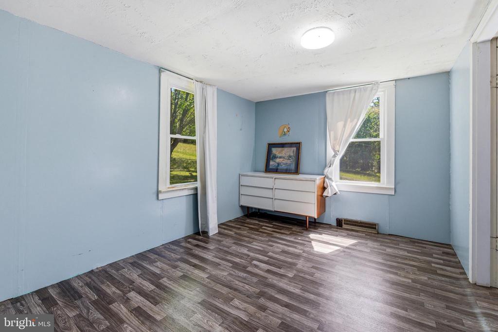 269 COMER AVE, SHENANDOAH, Virginia 22849, 2 Bedrooms Bedrooms, ,1 BathroomBathrooms,Residential,269 COMER AVE,VAPA2006404 MLS # VAPA2006404