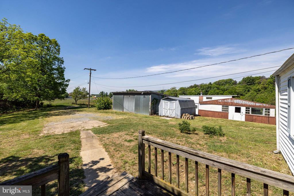 269 COMER AVE, SHENANDOAH, Virginia 22849, 2 Bedrooms Bedrooms, ,1 BathroomBathrooms,Residential,269 COMER AVE,VAPA2006404 MLS # VAPA2006404
