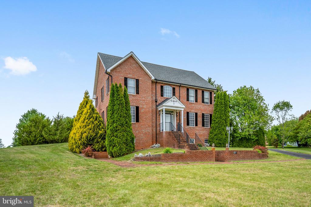 12045 PROCTOR CT, CULPEPER, Virginia 22701, 4 Bedrooms Bedrooms, ,3 BathroomsBathrooms,Residential,12045 PROCTOR CT,VACU2013596 MLS # VACU2013596