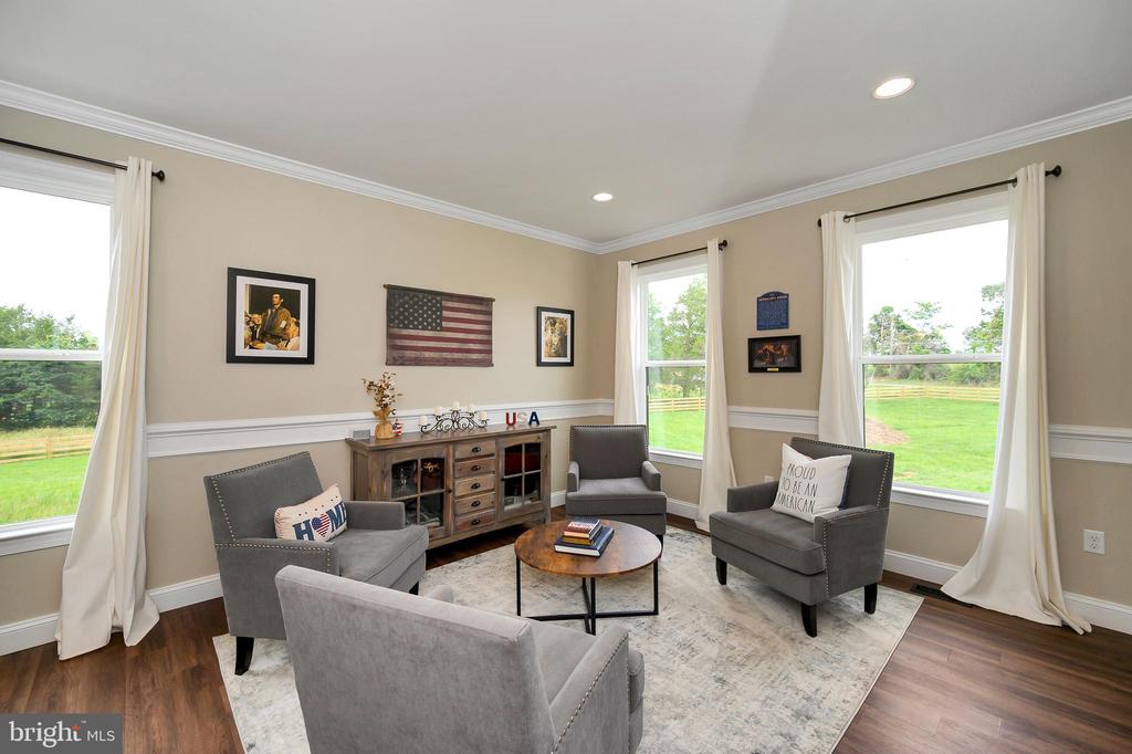 13214 BRISTOW RD, NOKESVILLE, Virginia 20181, 5 Bedrooms Bedrooms, ,4 BathroomsBathrooms,Residential,13214 BRISTOW RD,VAFQ2021926 MLS # VAFQ2021926