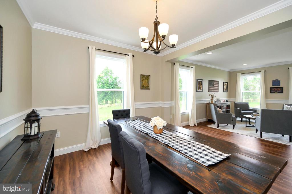 13214 BRISTOW RD, NOKESVILLE, Virginia 20181, 5 Bedrooms Bedrooms, ,4 BathroomsBathrooms,Residential,13214 BRISTOW RD,VAFQ2021926 MLS # VAFQ2021926