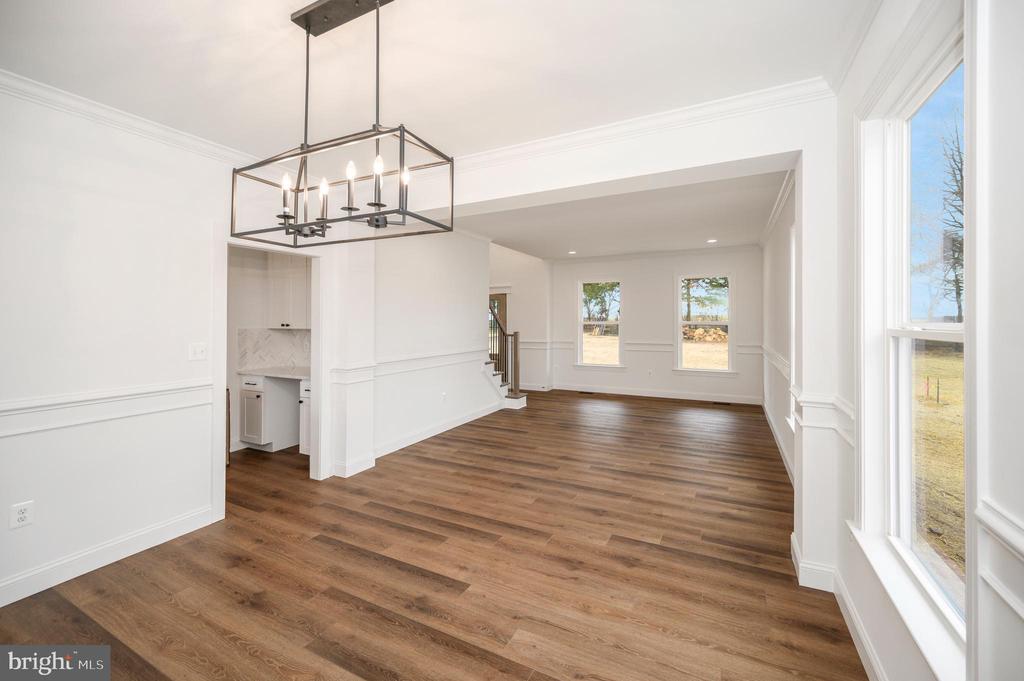 13214 BRISTOW RD, NOKESVILLE, Virginia 20181, 5 Bedrooms Bedrooms, ,4 BathroomsBathrooms,Residential,13214 BRISTOW RD,VAFQ2021926 MLS # VAFQ2021926