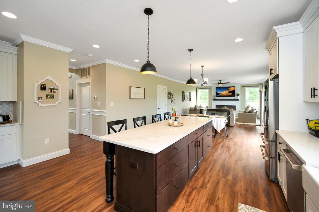 13214 BRISTOW RD, NOKESVILLE, Virginia 20181, 5 Bedrooms Bedrooms, ,4 BathroomsBathrooms,Residential,13214 BRISTOW RD,VAFQ2021926 MLS # VAFQ2021926