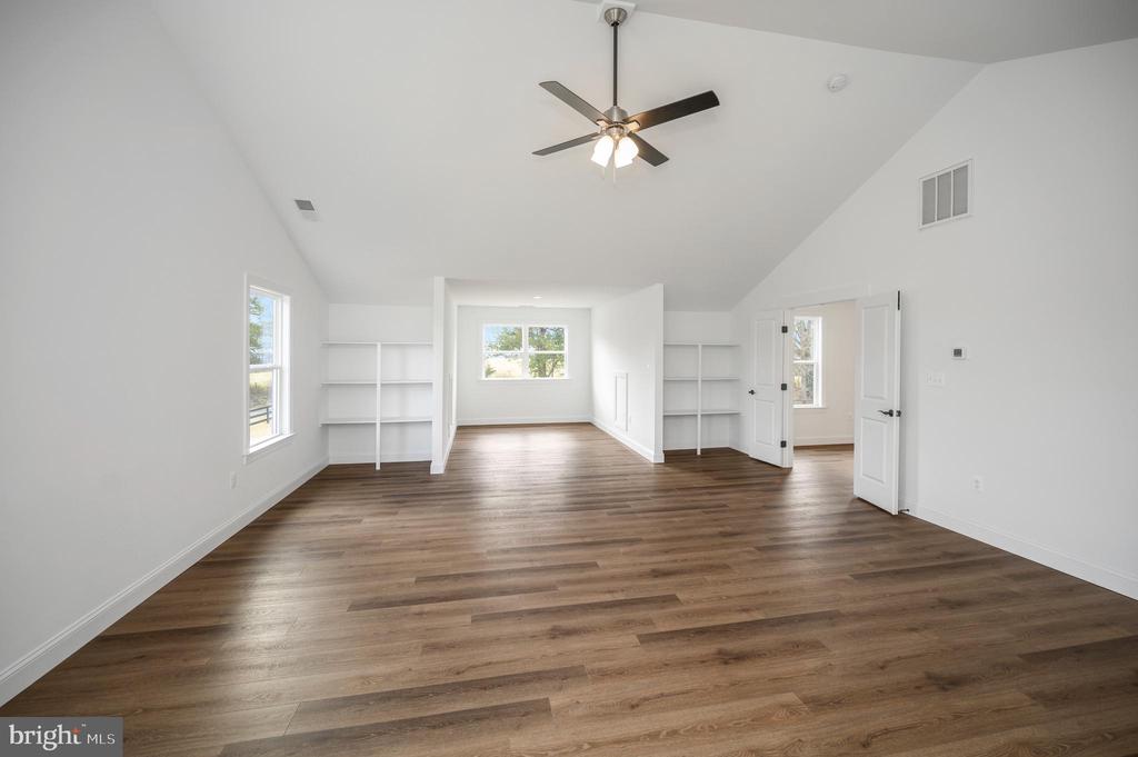 13214 BRISTOW RD, NOKESVILLE, Virginia 20181, 5 Bedrooms Bedrooms, ,4 BathroomsBathrooms,Residential,13214 BRISTOW RD,VAFQ2021926 MLS # VAFQ2021926