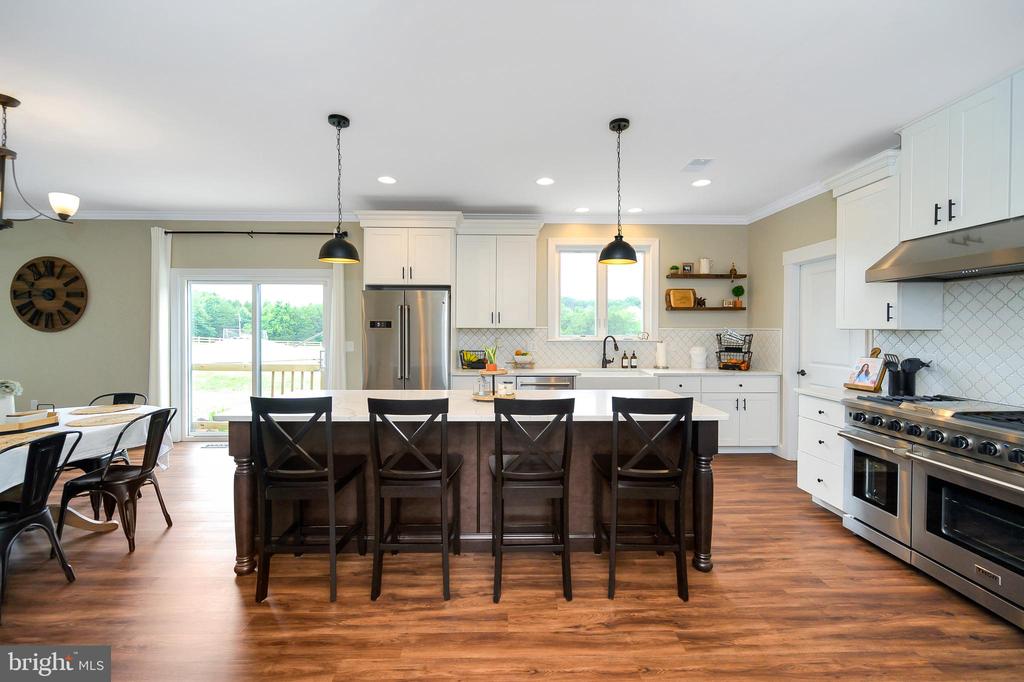 13214 BRISTOW RD, NOKESVILLE, Virginia 20181, 5 Bedrooms Bedrooms, ,4 BathroomsBathrooms,Residential,13214 BRISTOW RD,VAFQ2021926 MLS # VAFQ2021926