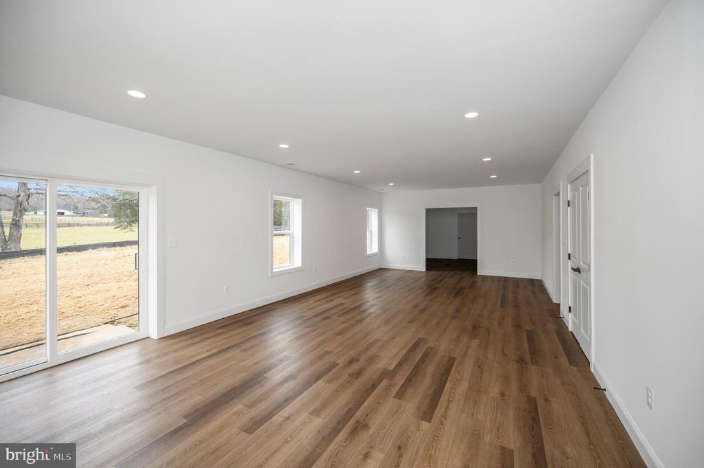 13214 BRISTOW RD, NOKESVILLE, Virginia 20181, 5 Bedrooms Bedrooms, ,4 BathroomsBathrooms,Residential,13214 BRISTOW RD,VAFQ2021926 MLS # VAFQ2021926