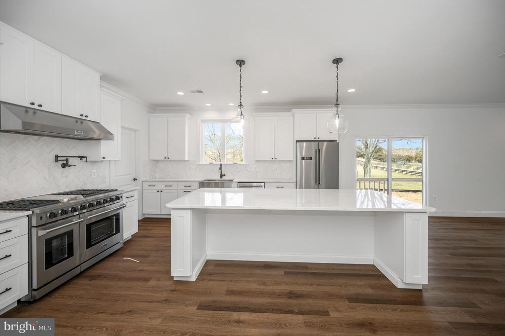 13214 BRISTOW RD, NOKESVILLE, Virginia 20181, 5 Bedrooms Bedrooms, ,4 BathroomsBathrooms,Residential,13214 BRISTOW RD,VAFQ2021926 MLS # VAFQ2021926
