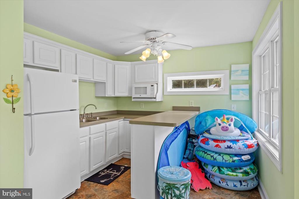 12620 CHEWNING LN, FREDERICKSBURG, Virginia 22407, 7 Bedrooms Bedrooms, ,4 BathroomsBathrooms,Residential,12620 CHEWNING LN,VASP2041752 MLS # VASP2041752