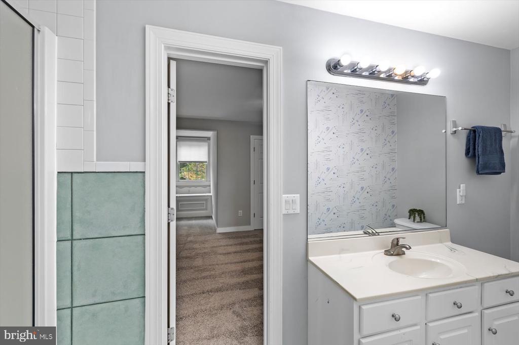 12620 CHEWNING LN, FREDERICKSBURG, Virginia 22407, 7 Bedrooms Bedrooms, ,4 BathroomsBathrooms,Residential,12620 CHEWNING LN,VASP2041752 MLS # VASP2041752