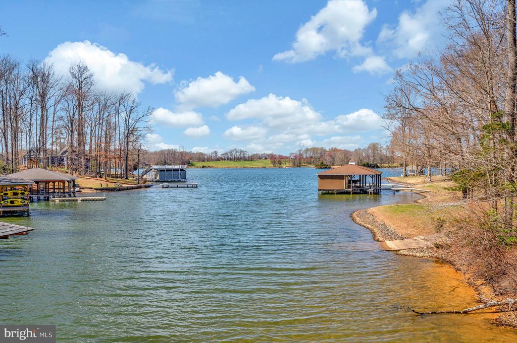 2 OLD HOUSE RD, BUMPASS, Virginia 23024, 5 Bedrooms Bedrooms, ,4 BathroomsBathrooms,Residential,2 OLD HOUSE RD,VALA2009782 MLS # VALA2009782