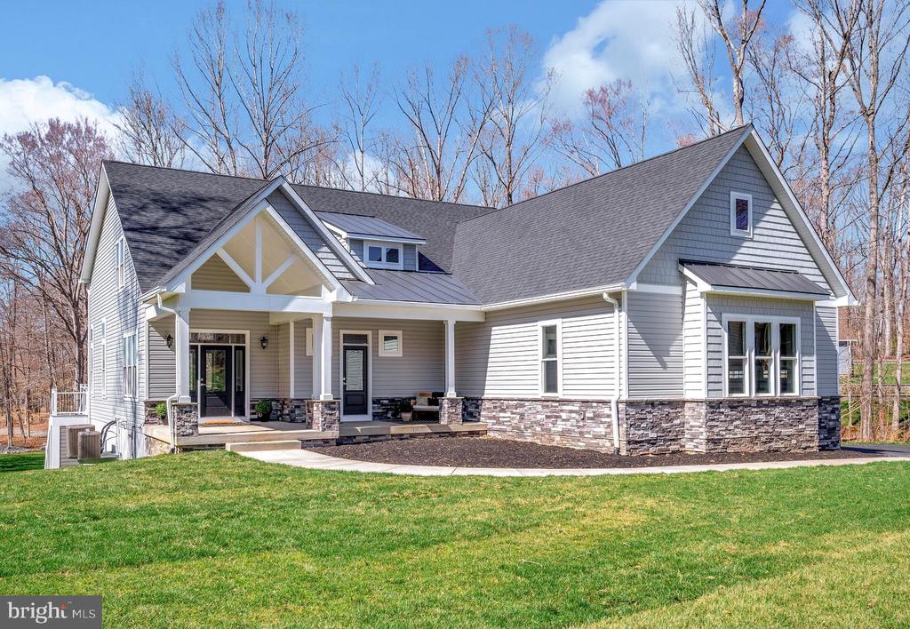 2 OLD HOUSE RD, BUMPASS, Virginia 23024, 5 Bedrooms Bedrooms, ,4 BathroomsBathrooms,Residential,2 OLD HOUSE RD,VALA2009782 MLS # VALA2009782