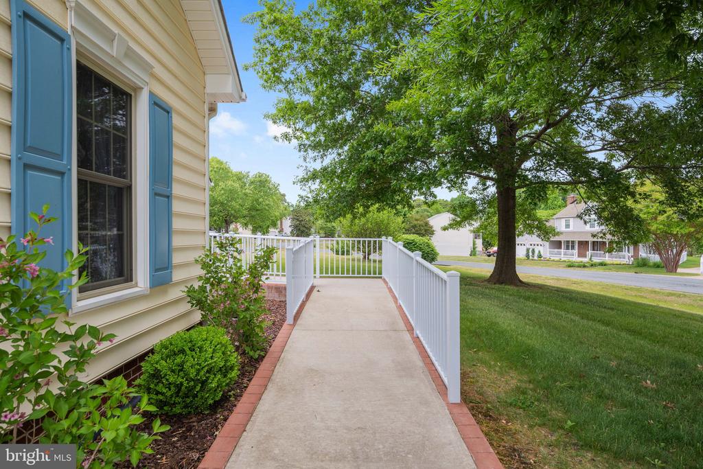 10619 HEATHER GREENS CIR, SPOTSYLVANIA, Virginia 22553, 3 Bedrooms Bedrooms, ,2 BathroomsBathrooms,Residential,10619 HEATHER GREENS CIR,VASP2040850 MLS # VASP2040850