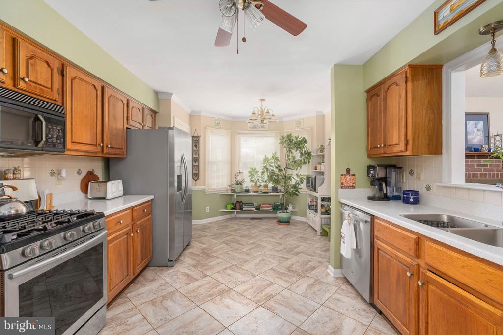 10619 HEATHER GREENS CIR, SPOTSYLVANIA, Virginia 22553, 3 Bedrooms Bedrooms, ,2 BathroomsBathrooms,Residential,10619 HEATHER GREENS CIR,VASP2040850 MLS # VASP2040850