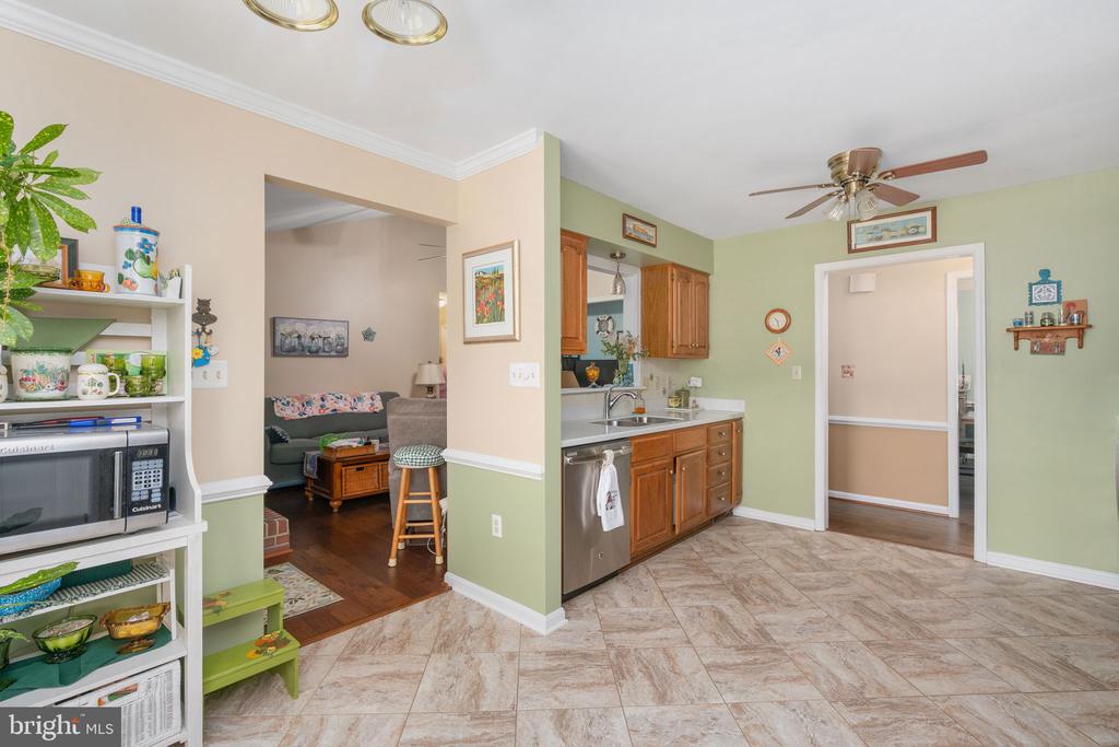 10619 HEATHER GREENS CIR, SPOTSYLVANIA, Virginia 22553, 3 Bedrooms Bedrooms, ,2 BathroomsBathrooms,Residential,10619 HEATHER GREENS CIR,VASP2040850 MLS # VASP2040850