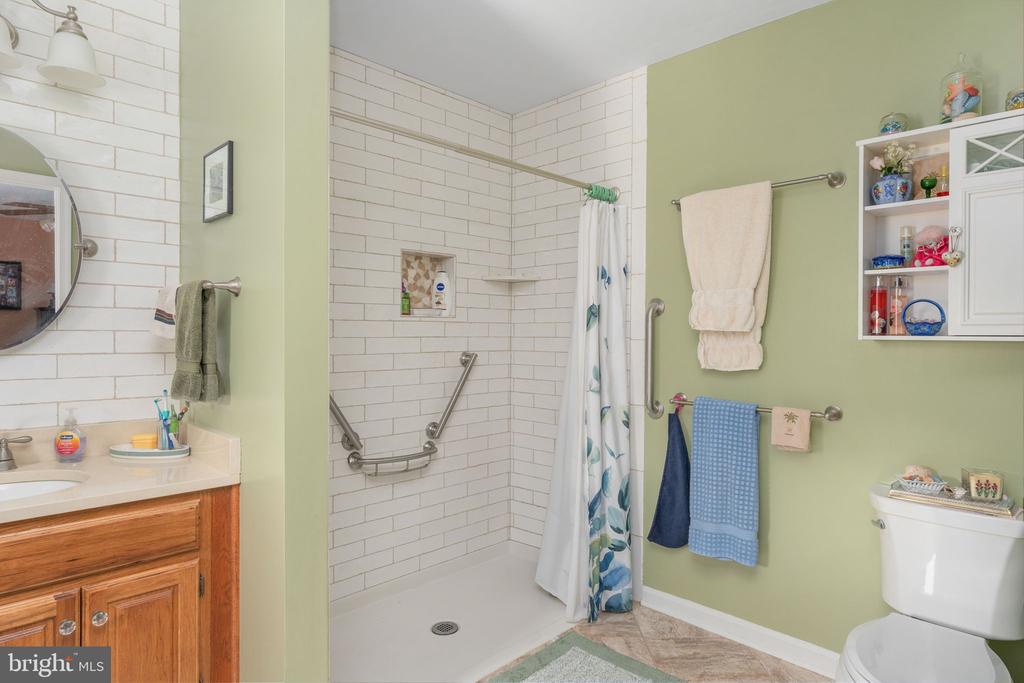 10619 HEATHER GREENS CIR, SPOTSYLVANIA, Virginia 22553, 3 Bedrooms Bedrooms, ,2 BathroomsBathrooms,Residential,10619 HEATHER GREENS CIR,VASP2040850 MLS # VASP2040850