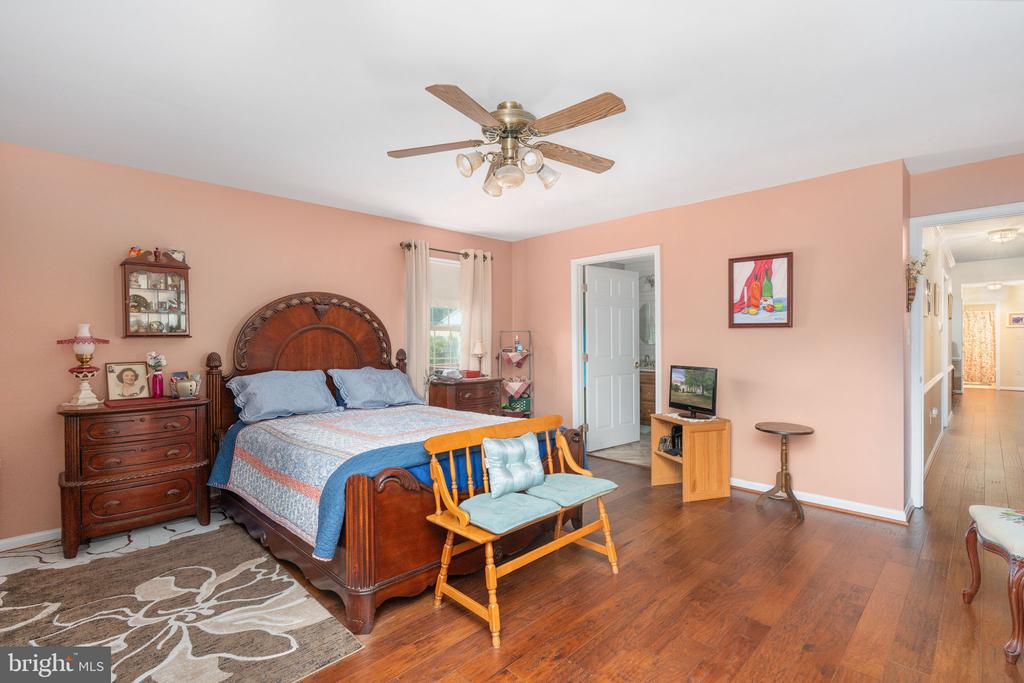 10619 HEATHER GREENS CIR, SPOTSYLVANIA, Virginia 22553, 3 Bedrooms Bedrooms, ,2 BathroomsBathrooms,Residential,10619 HEATHER GREENS CIR,VASP2040850 MLS # VASP2040850