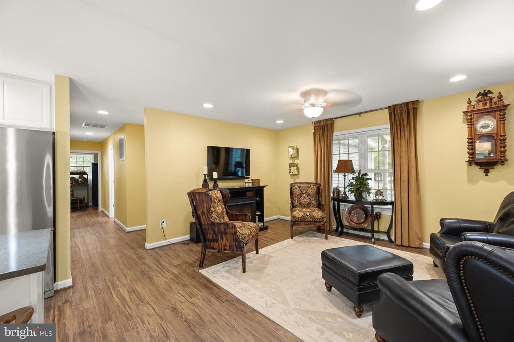 132 PINEHURST DR DR, GORDONSVILLE, Virginia 22942, 3 Bedrooms Bedrooms, ,2 BathroomsBathrooms,Residential,132 PINEHURST DR DR,VALA2009848 MLS # VALA2009848