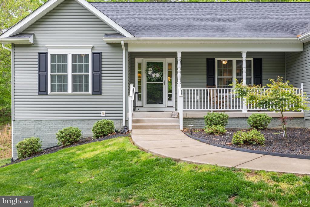 132 PINEHURST DR DR, GORDONSVILLE, Virginia 22942, 3 Bedrooms Bedrooms, ,2 BathroomsBathrooms,Residential,132 PINEHURST DR DR,VALA2009848 MLS # VALA2009848