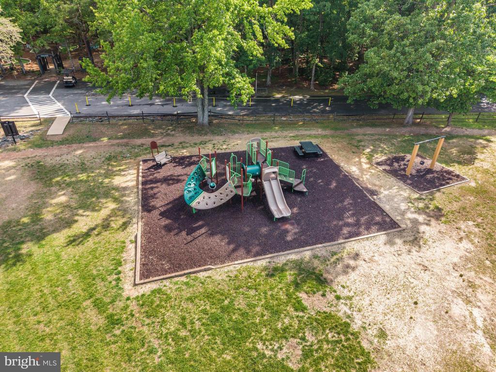 132 PINEHURST DR DR, GORDONSVILLE, Virginia 22942, 3 Bedrooms Bedrooms, ,2 BathroomsBathrooms,Residential,132 PINEHURST DR DR,VALA2009848 MLS # VALA2009848