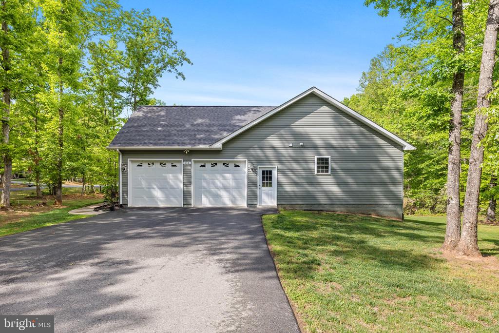 132 PINEHURST DR DR, GORDONSVILLE, Virginia 22942, 3 Bedrooms Bedrooms, ,2 BathroomsBathrooms,Residential,132 PINEHURST DR DR,VALA2009848 MLS # VALA2009848
