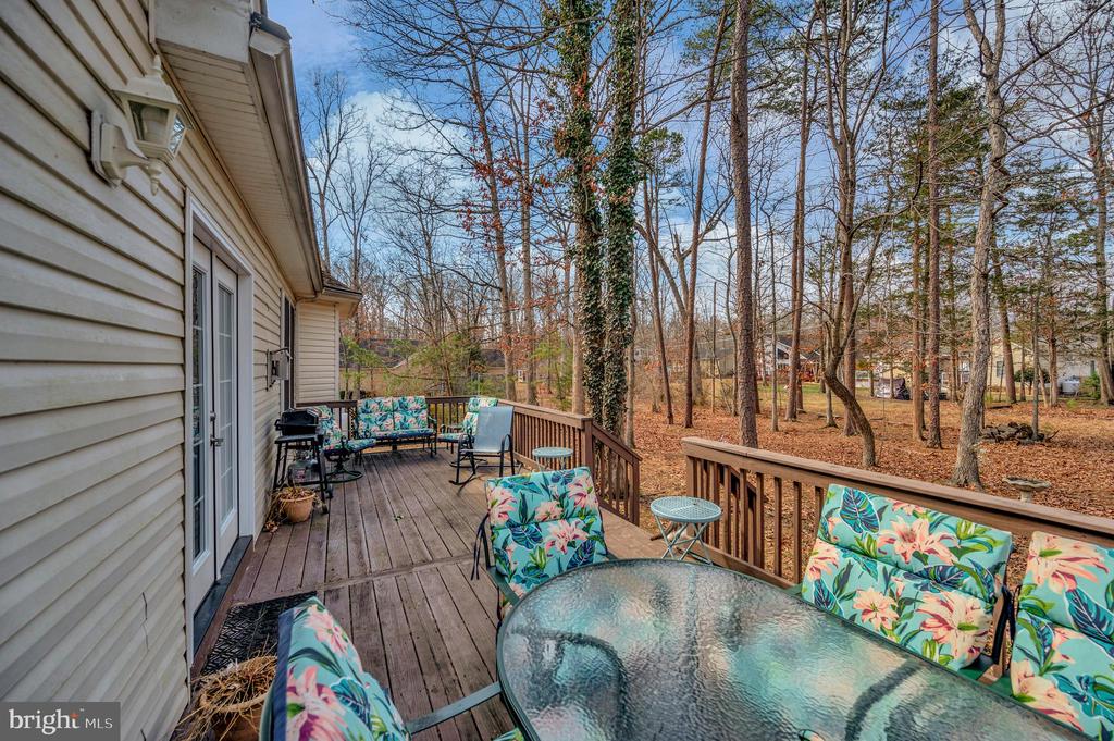 204 WAKEFIELD DR, LOCUST GROVE, Virginia 22508, 3 Bedrooms Bedrooms, ,2 BathroomsBathrooms,Residential,204 WAKEFIELD DR,VAOR2014030 MLS # VAOR2014030