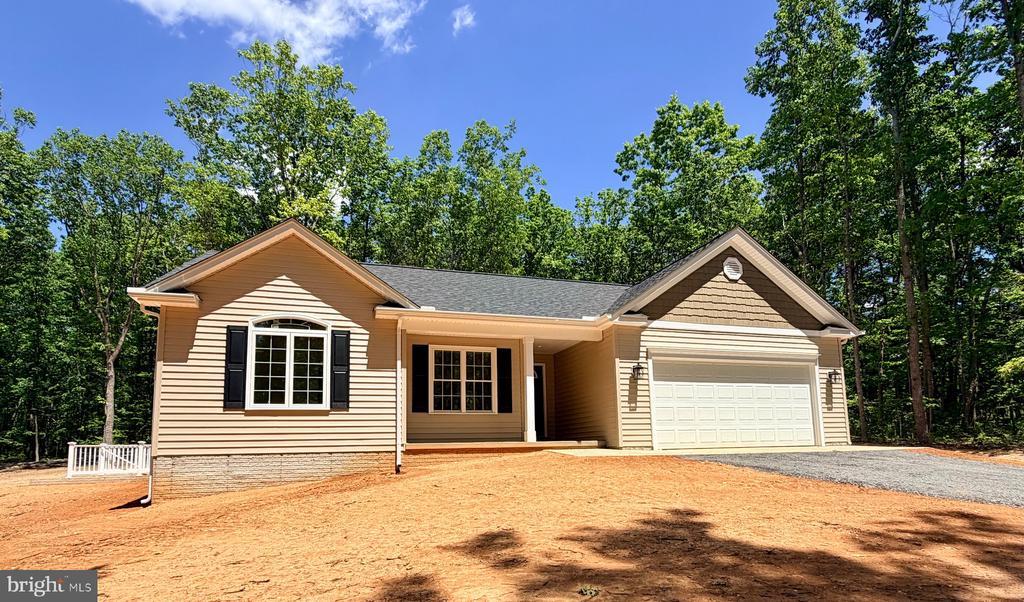 12283 AUTUMN RIDGE LN, UNIONVILLE, Virginia 22567, 3 Bedrooms Bedrooms, ,2 BathroomsBathrooms,Residential,12283 AUTUMN RIDGE LN,VAOR2014104 MLS # VAOR2014104