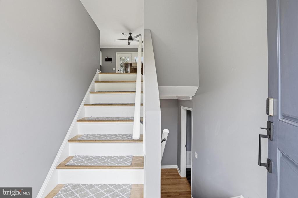 10507 HEATHER GREENS CIR, SPOTSYLVANIA, Virginia 22553, 3 Bedrooms Bedrooms, ,3 BathroomsBathrooms,Residential,10507 HEATHER GREENS CIR,VASP2041732 MLS # VASP2041732