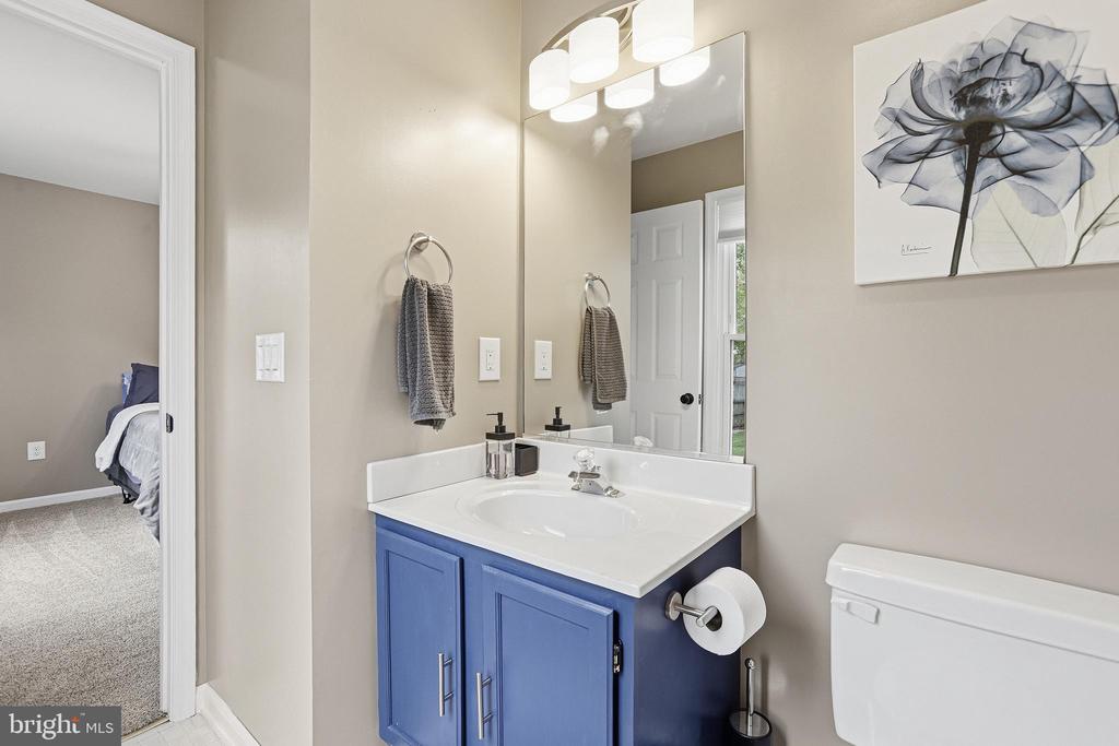 10507 HEATHER GREENS CIR, SPOTSYLVANIA, Virginia 22553, 3 Bedrooms Bedrooms, ,3 BathroomsBathrooms,Residential,10507 HEATHER GREENS CIR,VASP2041732 MLS # VASP2041732