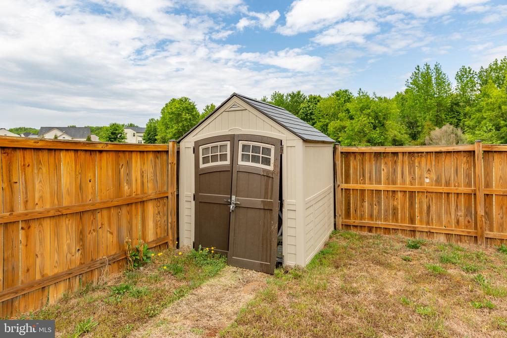 2509 CORNELL DR, FREDERICKSBURG, Virginia 22408, 4 Bedrooms Bedrooms, ,2 BathroomsBathrooms,Residential,2509 CORNELL DR,VASP2041438 MLS # VASP2041438