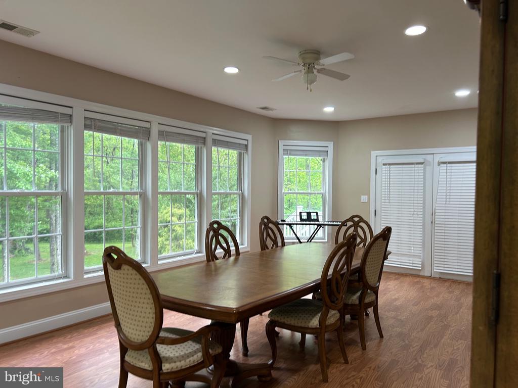 10409 LEE'S MILL RD, WARRENTON, Virginia 20186, 4 Bedrooms Bedrooms, ,6 BathroomsBathrooms,Residential,10409 LEE'S MILL RD,VAFQ2021966 MLS # VAFQ2021966