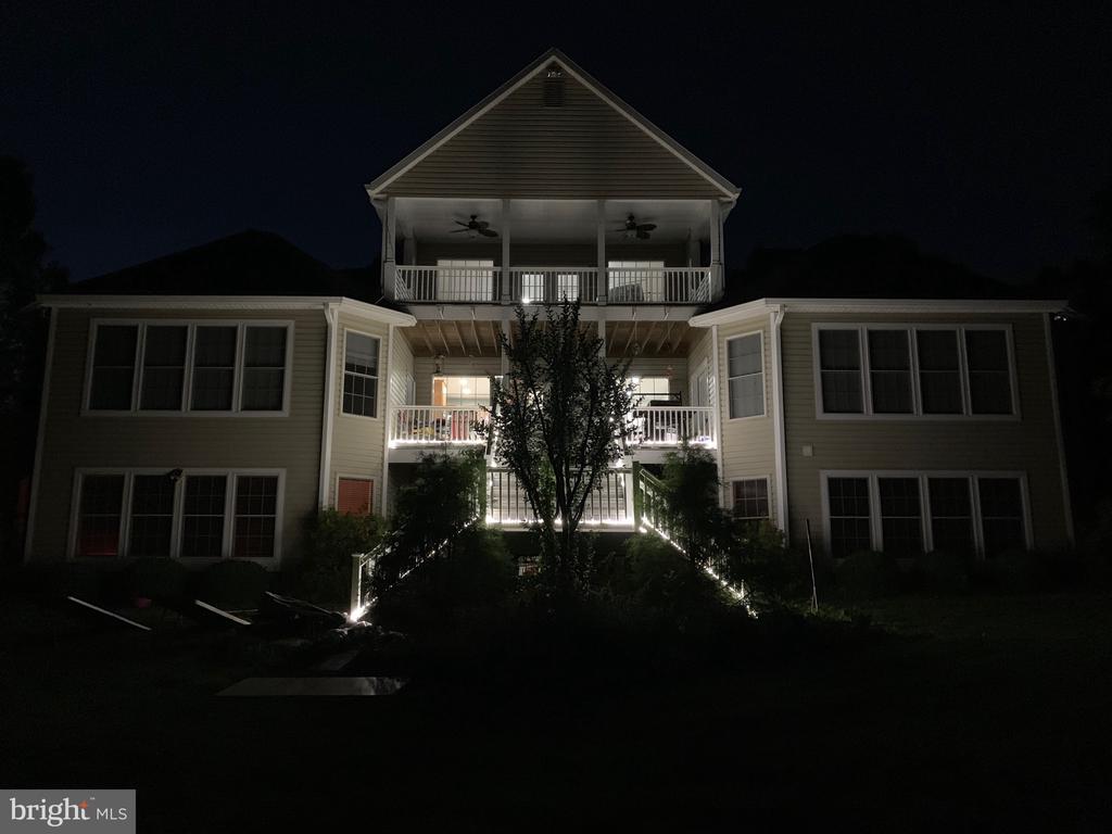 10409 LEE'S MILL RD, WARRENTON, Virginia 20186, 4 Bedrooms Bedrooms, ,6 BathroomsBathrooms,Residential,10409 LEE'S MILL RD,VAFQ2021966 MLS # VAFQ2021966