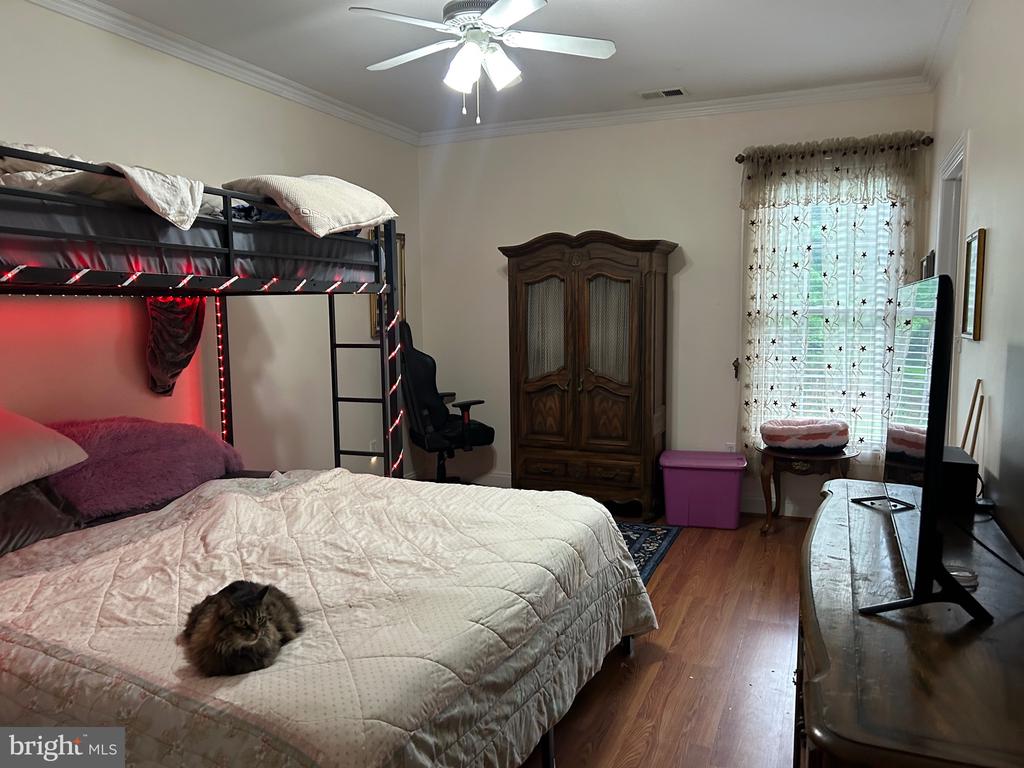 10409 LEE'S MILL RD, WARRENTON, Virginia 20186, 4 Bedrooms Bedrooms, ,6 BathroomsBathrooms,Residential,10409 LEE'S MILL RD,VAFQ2021966 MLS # VAFQ2021966