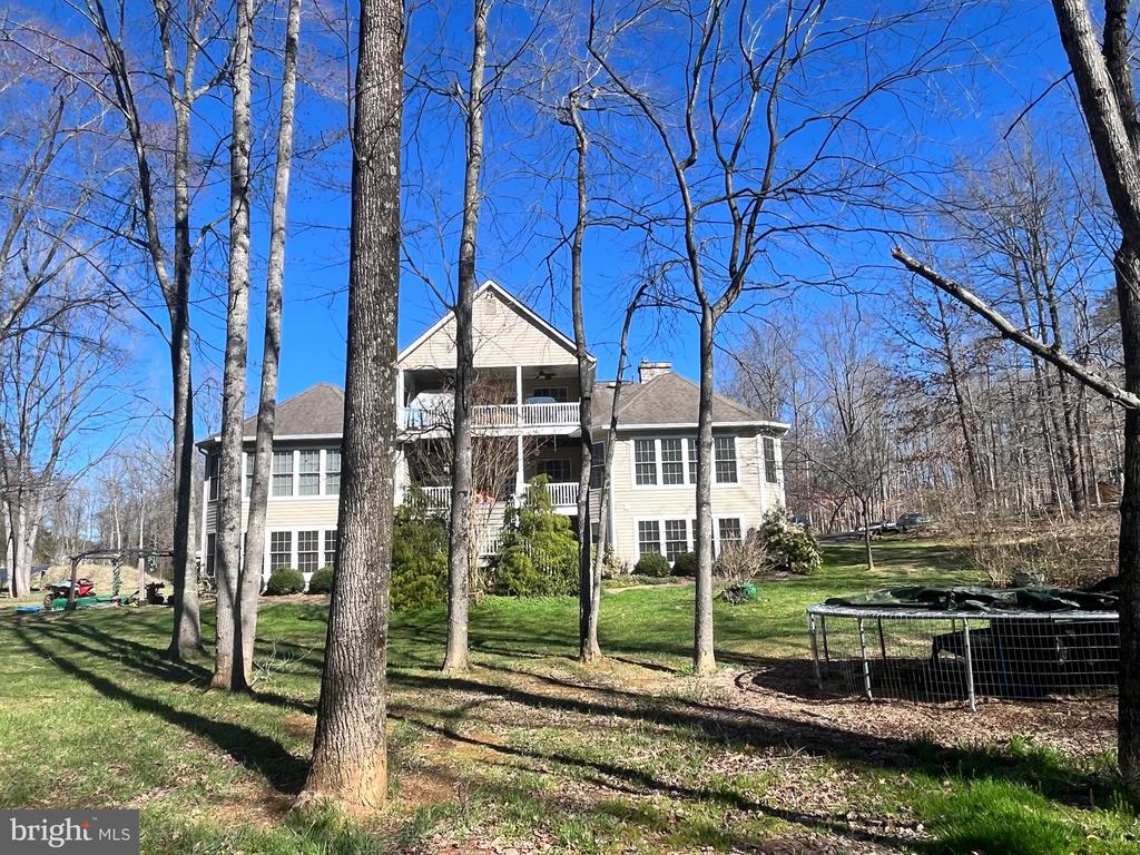 10409 LEE'S MILL RD, WARRENTON, Virginia 20186, 4 Bedrooms Bedrooms, ,6 BathroomsBathrooms,Residential,10409 LEE'S MILL RD,VAFQ2021966 MLS # VAFQ2021966